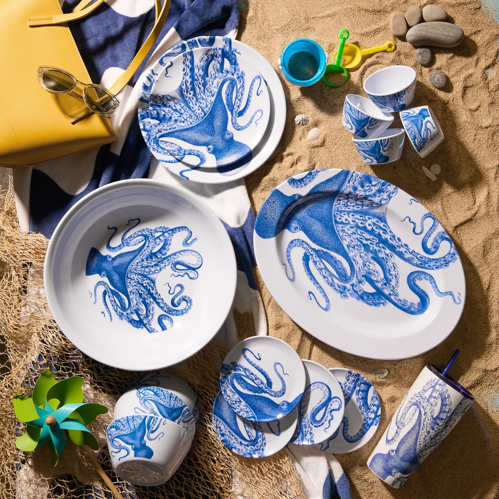 lucy-melamine-dinner-plates-set-of-4-4.jpeg